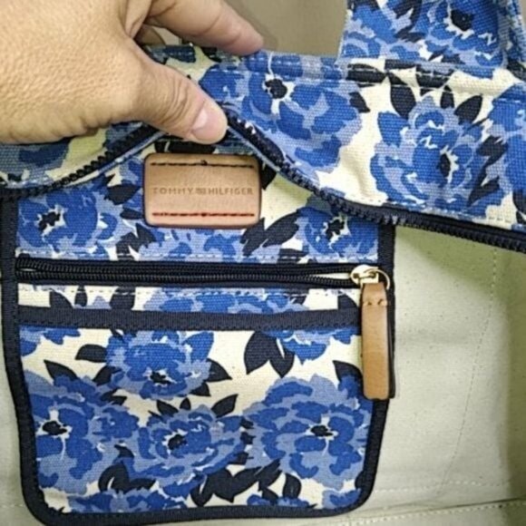 Large Tommy Hilfiger Natalie Painted Floral Weekender Tote Shoulder Bag Canvas - Picture 10 of 10